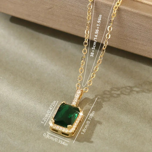 Mae Gold Emerald Necklace