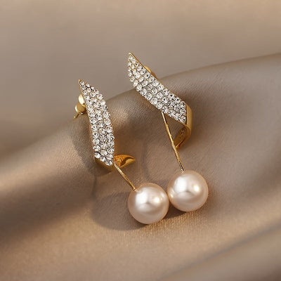 Crystal Feather Pearl Earrings