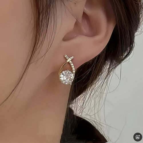 Gold luxe Stud Earrings