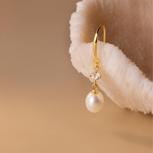 Elegant Baroque Pearl Earrings