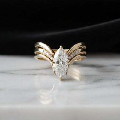 Elegant Gold Drop Crown Ring