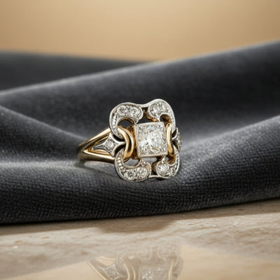 Elegant Vintage Zirconia Gold Ring