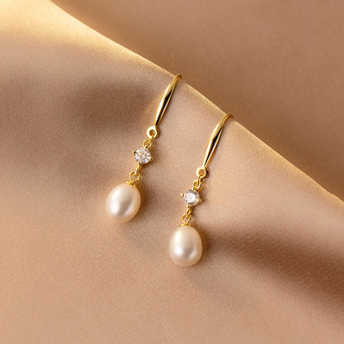 Elegant Baroque Pearl Earrings