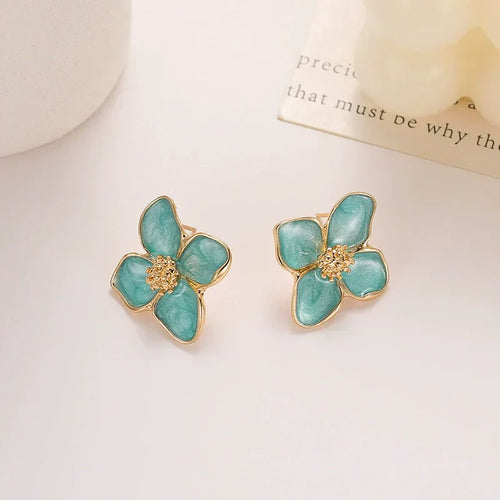 Elegant Light Flower Earrings