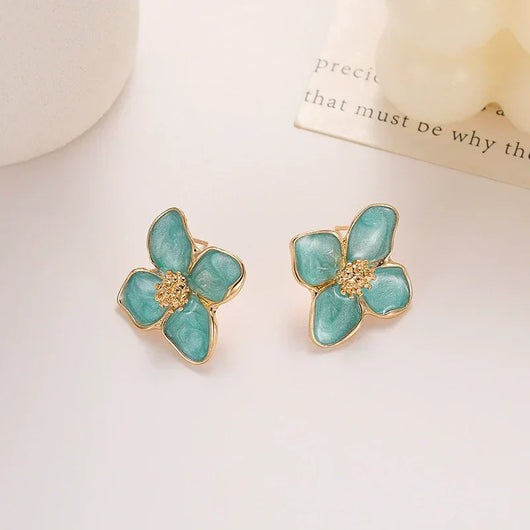 Elegant Light Flower Earrings