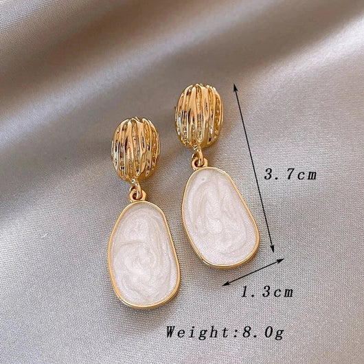 Elegant Vintage Drop Earrings