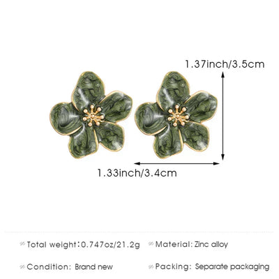Vintage Emerald Flower Earrings