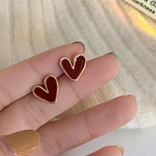 Classic Heart Earrings Gold Outline