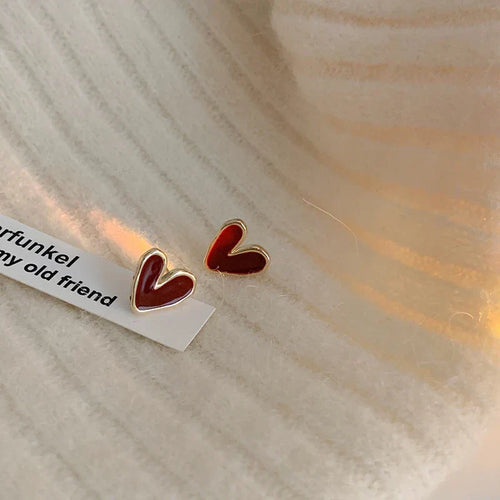 Classic Heart Earrings Gold Outline