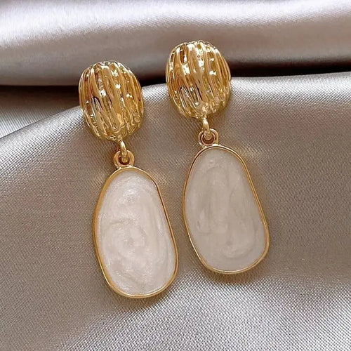 Elegant Vintage Drop Earrings