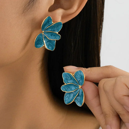 Stunning Floral Vintage Earrings