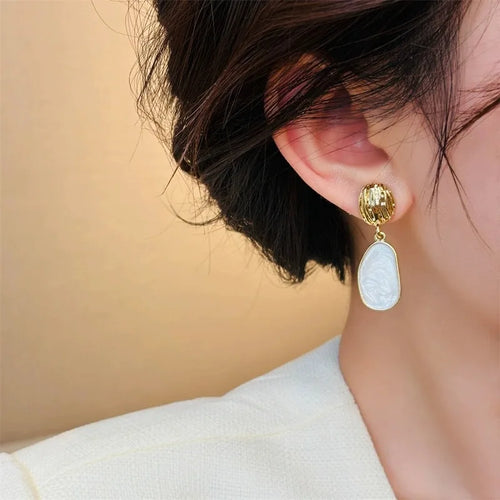 Elegant Vintage Drop Earrings