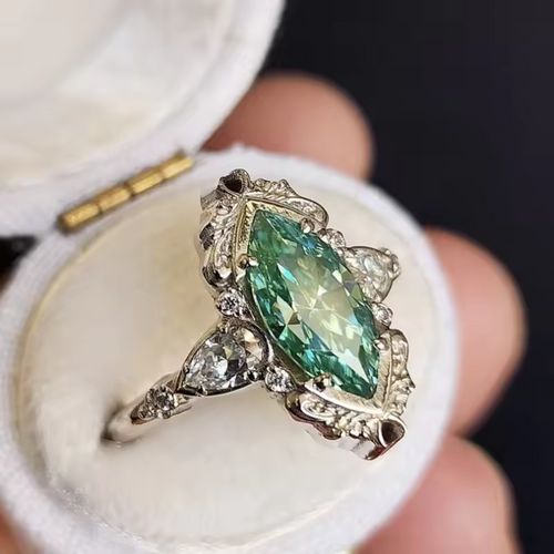 Vintage Emerald Gemstone Ring