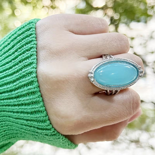 Vintage-Inspired Turquoise Silver Ring