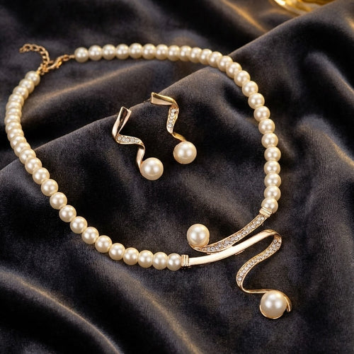 Elegant Natural Pearl Necklace Set