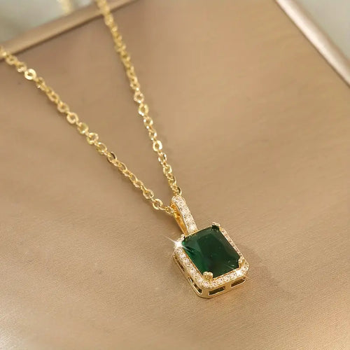 Mae Gold Emerald Necklace