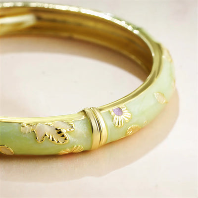 Elegant Vintage Floral Cloisonné Bangle
