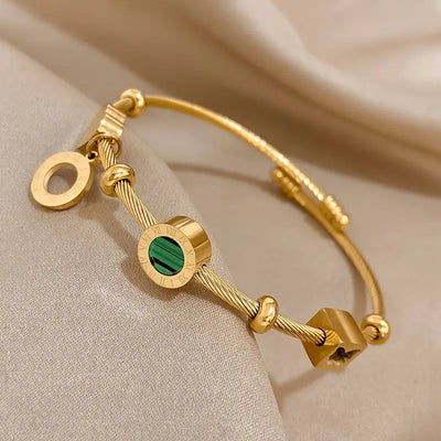 Jihan Chunky Emerald Bracelet