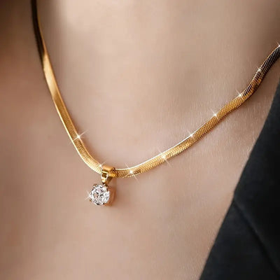 Serene Gold Rhinestone Necklace