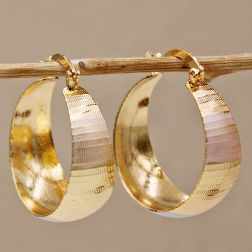 Vintage Style Gold Hoop Earrings Ribbed Texture
