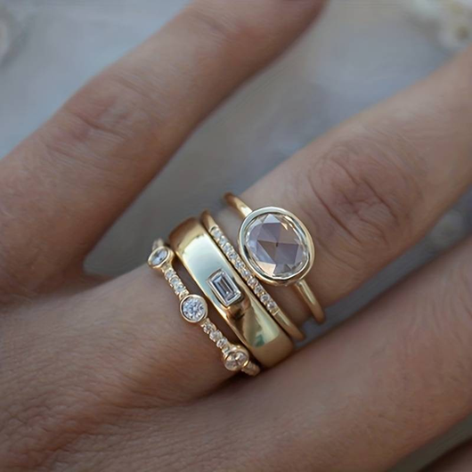 Timeless Gold & Zirconia Ring Set