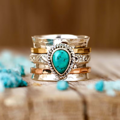 Sophisticated Turquoise Inlaid Ring