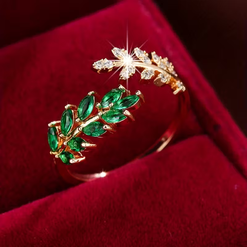 Classic Leaf Ring
