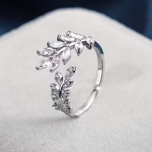 Classic Leaf Ring