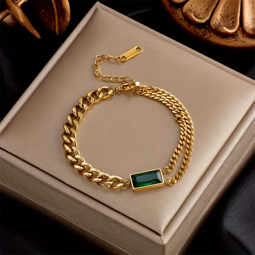 Timeless Gold Emerald Bar Bracelet