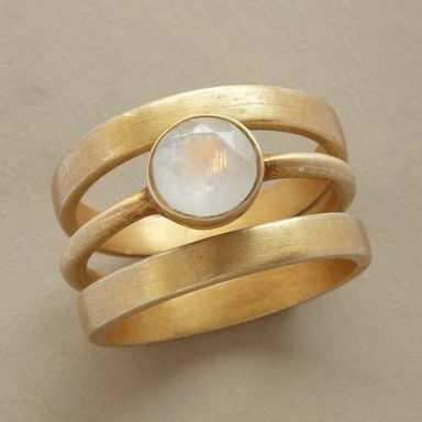 Exquisite Gold Moonstone Ring