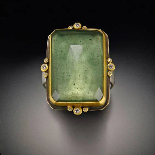 Emerald Shine Gold Ring