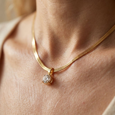 Serene Gold Rhinestone Necklace